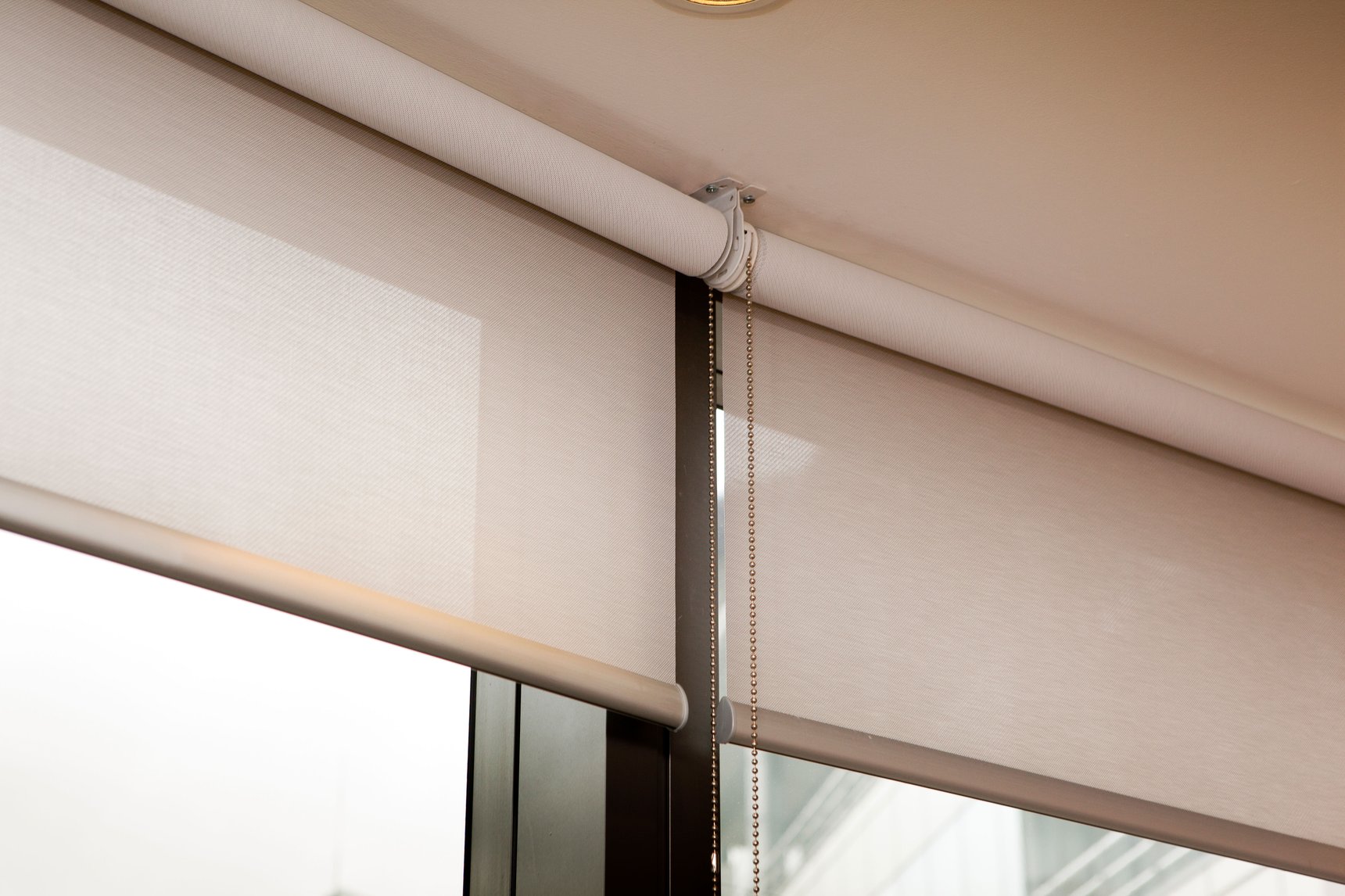 What fire regulations apply to commercial blinds?